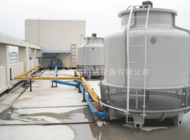 广东深圳某公司冷水机/冷却塔项目