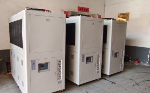 工业冷水机不制冷是什么原因
